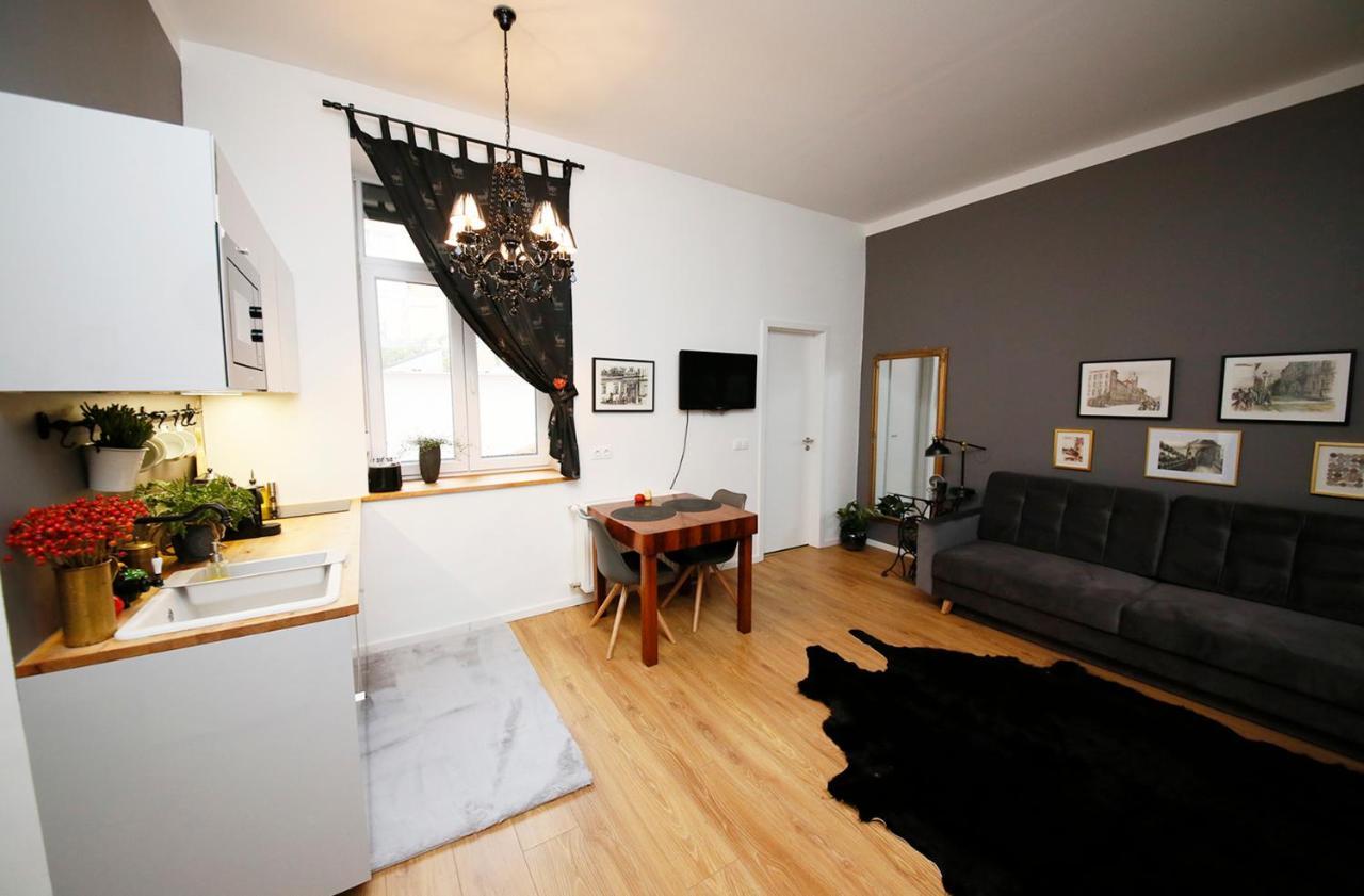 Mini Flat Apartman Pécs Exterior foto
