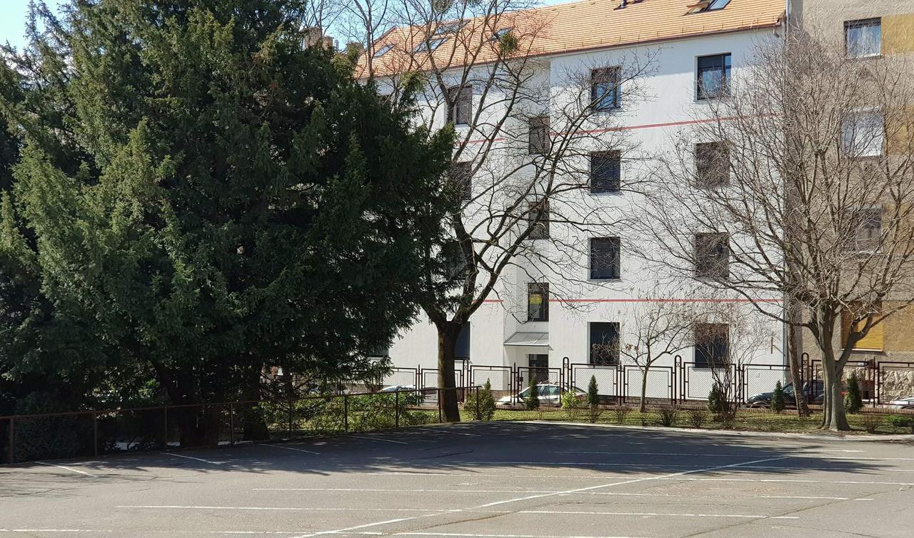 Mini Flat Apartman Pécs Exterior foto